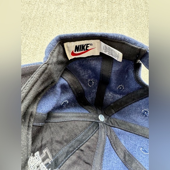 Vintage Nike Dad Hat Strap Back 90s Spell Out Swoosh - Picture 4 of 6